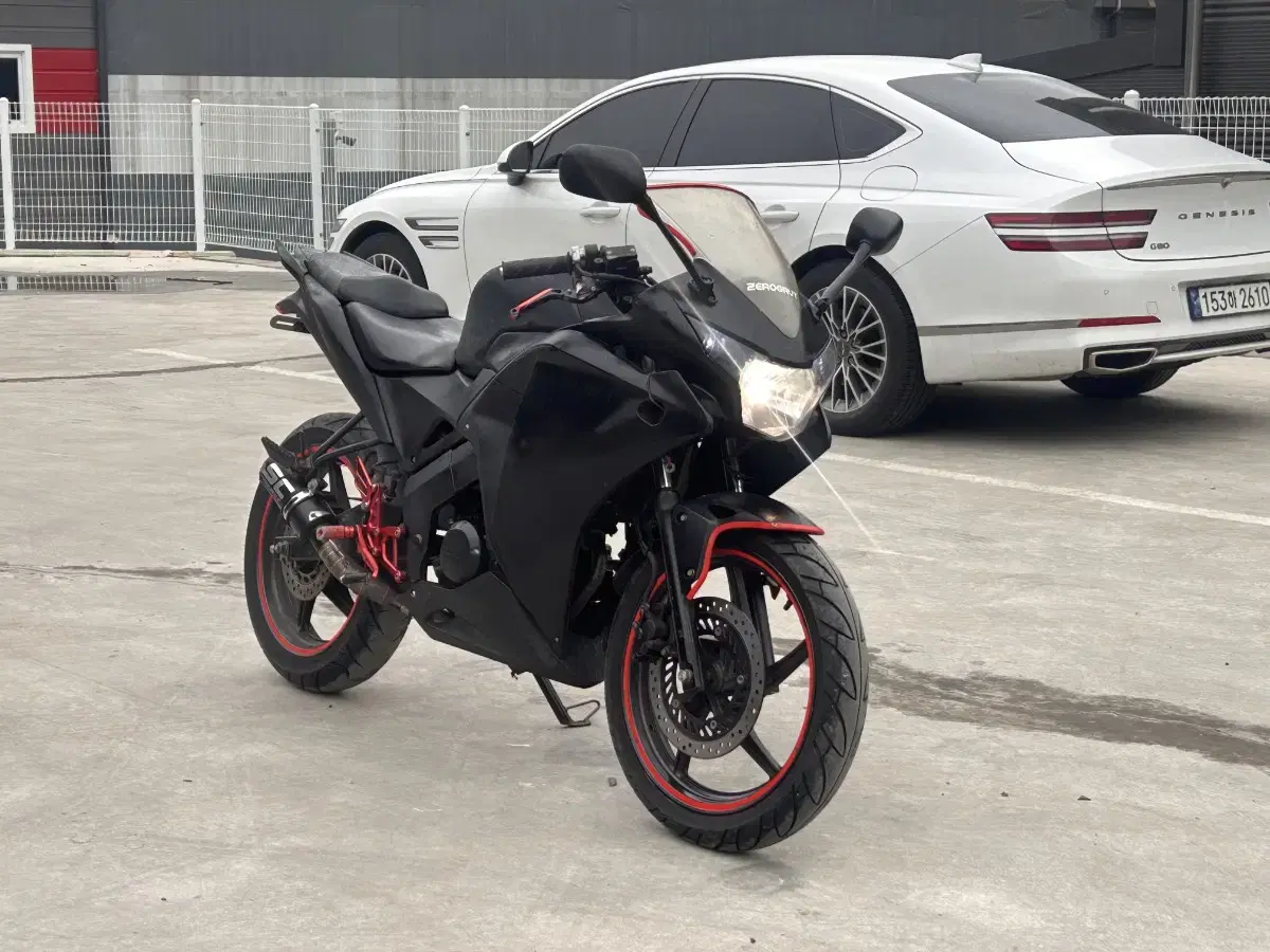 혼다 cbr 125cc 15년식 레드컬러 풀튜닝차 판매합니다